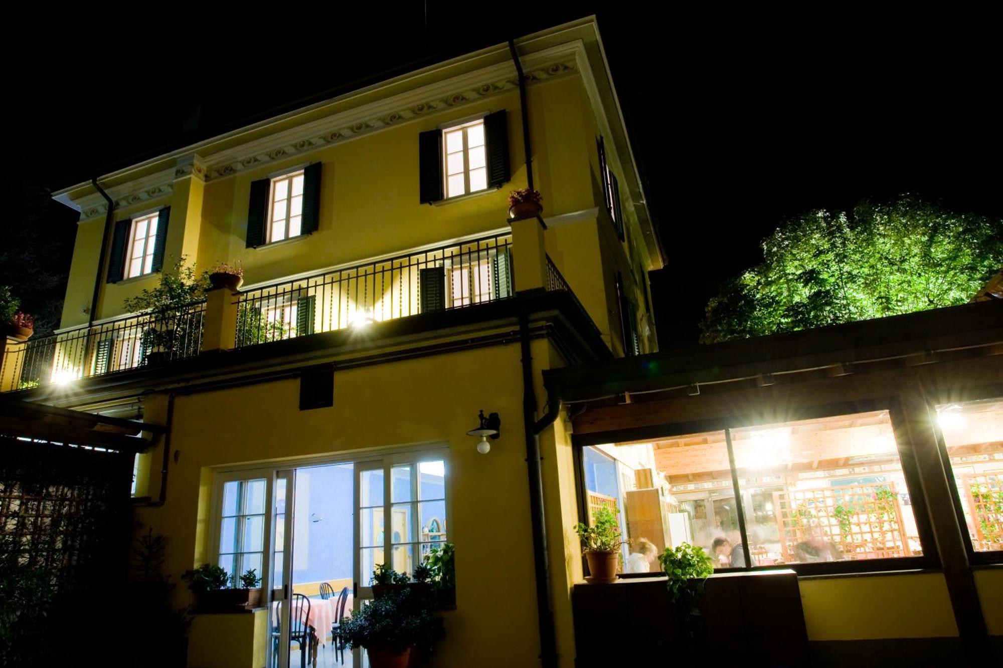 Albergo Ristorante Grigna Мандельо дел Ларио Екстериор снимка